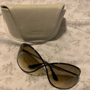 Tom Ford FT0130 Miranda Butterfly Sunglasses